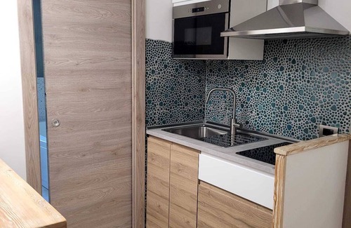 Pompei Bed & Breakfast | Room 102 - studio apartment.