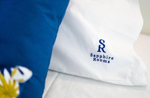 Marina di Puolo House | Sapphire Rooms