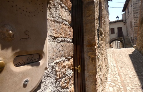 Amelia Apartment | Scappo in Umbria, CasaLina