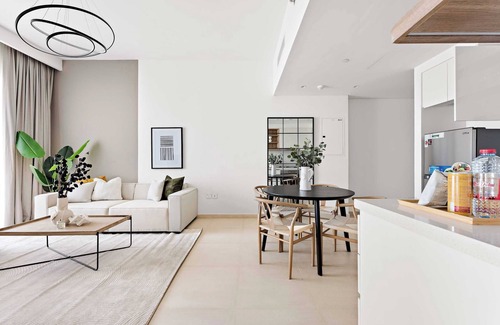 Za'abeel 2 Apartment | Silkhaus Stylish 1BR | Near Burj Khalifa | Balcony