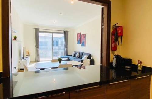 Dubai Apartment | Spacious one-bedroom in Muhaisnah, Dubai