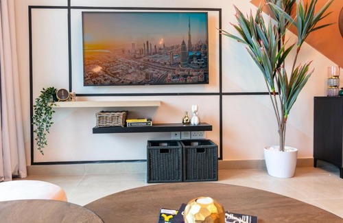 Dubai Marina Apartment | Stella Stays Vibrant 1 BDR Dubai JBR Beach Netflix
