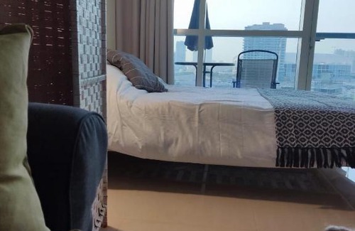 Dubai Sports City Apartment | Studio in the heart of Sports City -great view & amenities!