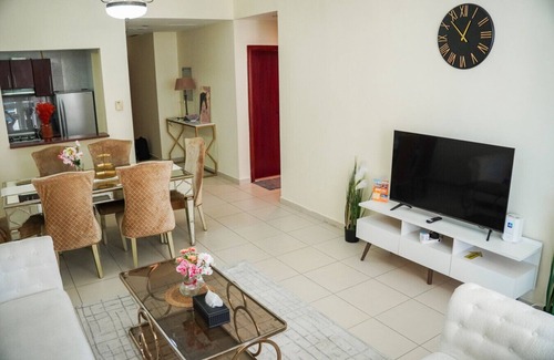 Business Bay Apartment | Stunning Canal and Burj View