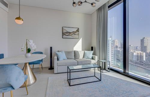 Dubai Marina Apartment | Stylish apartment in Address Beach Residence