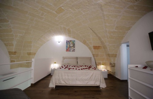 Squinzano Bed & Breakfast | Suite di lusso con piscina riscaldata e idromassaggio