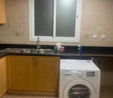 Al Muraqqabat House | Taji hostel for male