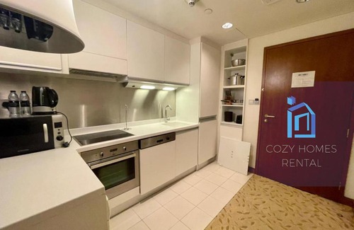 Downtown Dubai Apartment | The Address Dubai Mall Residence -Burj Khalifa View 1