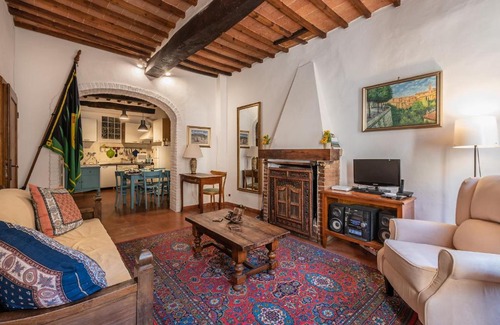 Montepulciano House | The Antica Ruga House