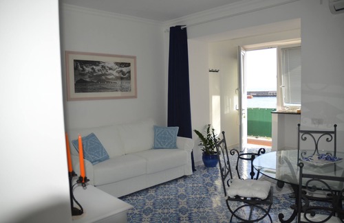 Marina Grande House | the port guesthoause in Capri