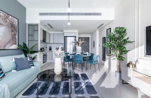 Dubai Marina Apartment | The Smart Concierge - Sunrise Bay
