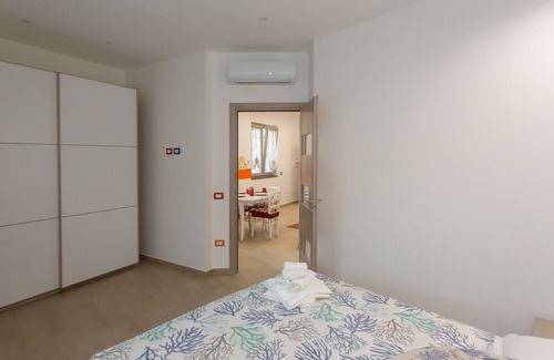 San Lazzaro House | The street of the stars house in the center with all the comforts