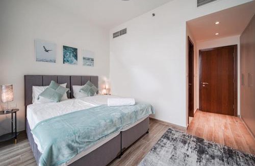 Business Bay Apartment | The stylish Meera tower 3606 apartment in Al Habtoor city