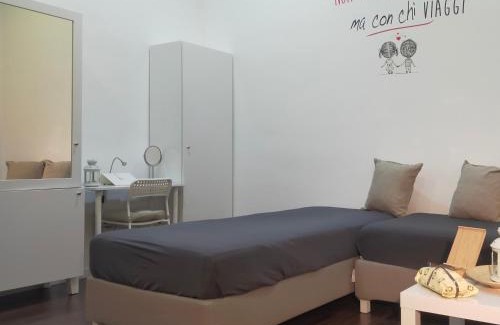 Historical Center Apartment | TOLEDO HOUSE Piazza Carita' entralissimo