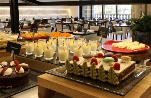 Dubai Media City Apartment | Two Bedroom Apartment In Media City By Luxury Bookings