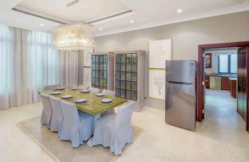 Palm Jumeirah Villa | Upgraded 6Bedroom Villa on Beach The Palm Jumeirah