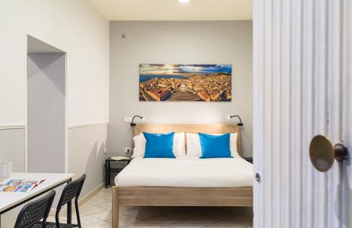 Montecalvario Apartment | Ventaglieri ground floor Room by Wonderful Italy