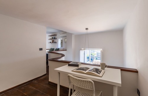Mergellina Apartment | Vesuvio Apartment with Sea view