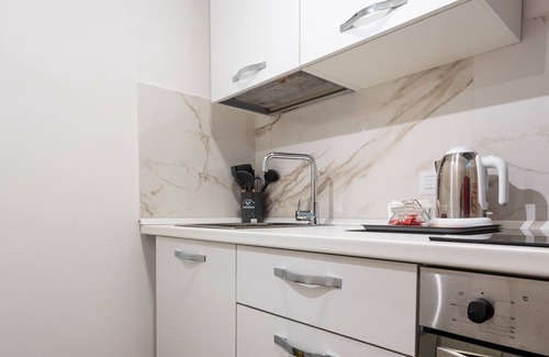 Montecalvario Apartment | Via Toledo 55 - Apartment 5 people in the heart of Naples