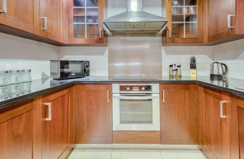 Downtown Dubai Apartment | Vibrant 1BR Burj and Fountain Views - 29 Boulevard