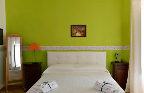 Paola Bed & Breakfast | Villa Catalano
