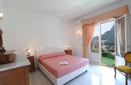 Montepertuso House | Villa Caterina