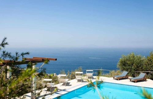 Schiazzano Villa | Villa con piscina privata sul mare giardini e terrazze