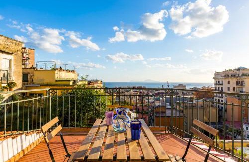 Vittorio Emanuele Apartment | Villa Paola - Hidden Panoramic Garden and Terraces by Napoliapartments