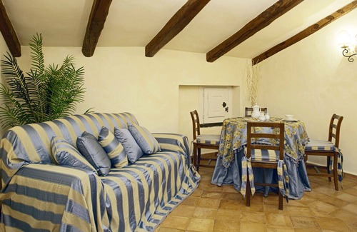 Vettica Villa | Villa Rinascita, family-friendly & next to the sea