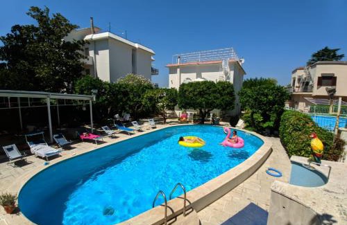 Meta Apartment | YourHome - Villa Sorrento