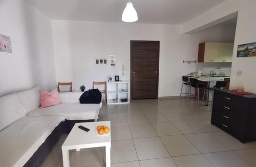 Umm Suqeim 3 Apartment | 1-bedroom apartment to rent