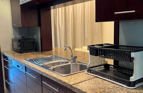 Al Quoz 4 Apartment | 1-bedroom Dubai Downtown-pool,gym,squash,badminton,games, multifunction,meeting