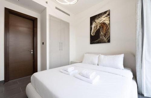 Nad Al Sheba Apartment | 1 Bedroom with Sofa Bed, Gym, Sky Garden, Near Downtown
