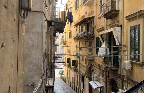 Naples City Centre Resort | 100 m² Private room ∙ 1 bedroom ∙ 3 guests