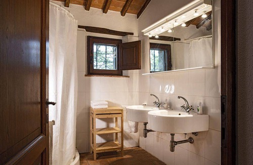 Castelnuovo Berardenga House | 100 m² House ∙ 2 bedrooms ∙ 4 guests