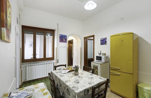 San Lazzaro Apartment | 100 m² Apartment ∙ 5 bedrooms ∙ 9 guests
