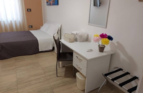 Fuorigrotta Resort | 100 m² Private room ∙ 1 bedroom ∙ 1 guest