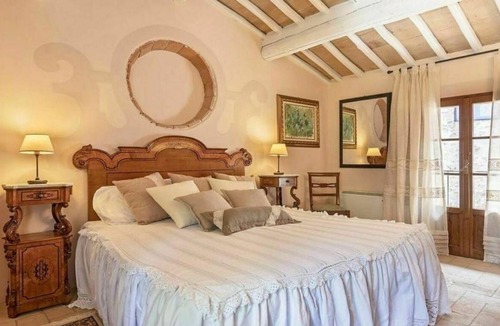 Monticiano Villa | 1000 m² Villa ∙ 14 bedrooms ∙ 28 guests