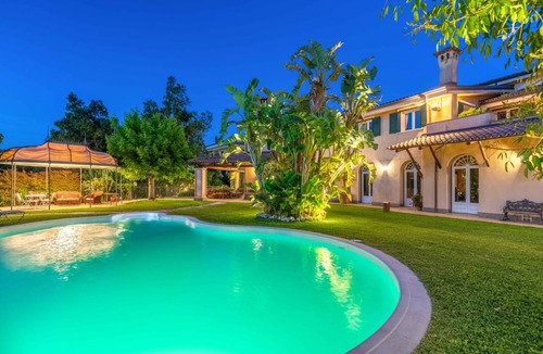 Polistena Villa | 1000 m² Villa ∙ 7 bedrooms ∙ 13 guests