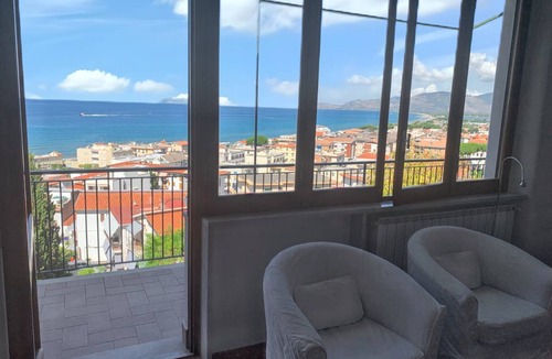 Sperlonga Apartment | 109 m² Apartment ∙ 3 bedrooms ∙ 8 guests
