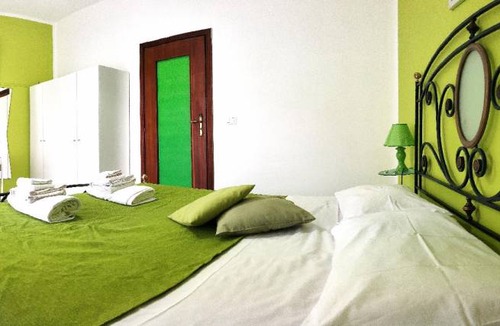 Portici Apartment | 110 m² Apartment ∙ 5 bedrooms ∙ 14 guests