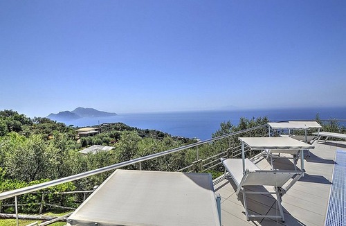 Schiazzano Villa | 12 bedroom villa with private pool for 28 guests on Sorrento & Amalfi Coast
