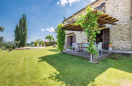 Capolona House | 120 m² House ∙ 2 bedrooms ∙ 5 guests
