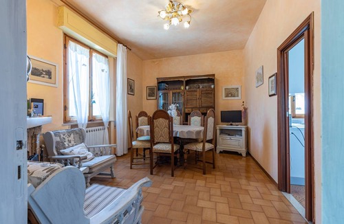 San Giovanni d'Asso Apartment | 120 m² Apartment ∙ 4 bedrooms ∙ 8 guests