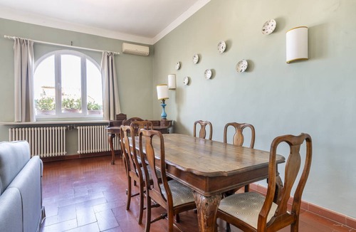 Oltrarno Apartment | 140 m² Apartment ∙ 3 bedrooms ∙ 6 guests