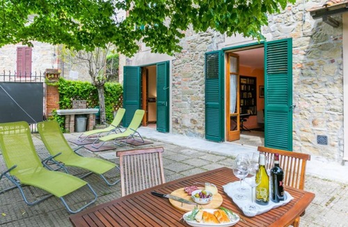 Pulicciano Apartment | 140 m² Apartment ∙ 3 bedrooms ∙ 5 guests