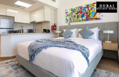 Al Satwa Apartment | 151 Residence Jumeirah Gardens