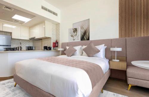Al Satwa Apartment | 151 Residence Jumeirah Gardens