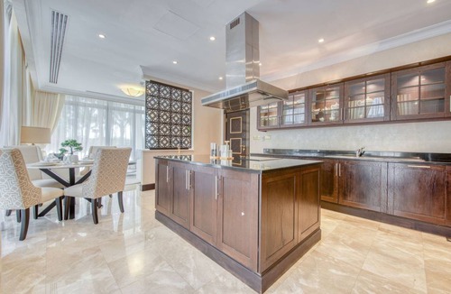 Palm Jumeirah Villa | 1550 m² Villa ∙ 5 bedrooms ∙ 11 guests