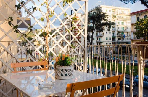 Fuorigrotta Bed & Breakfast | 16 m² Bed and breakfast ∙ 3 guests